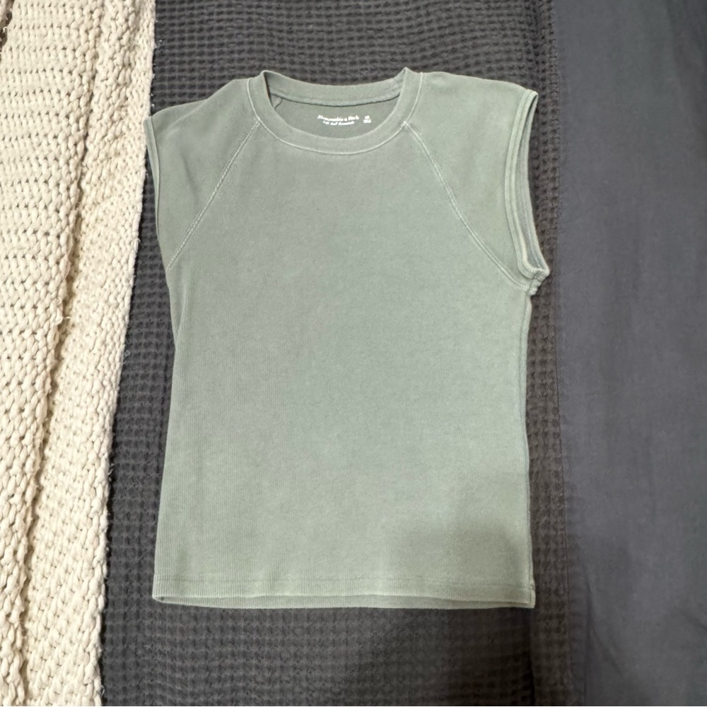 Olive Green Abercrombie Ribbed Tee